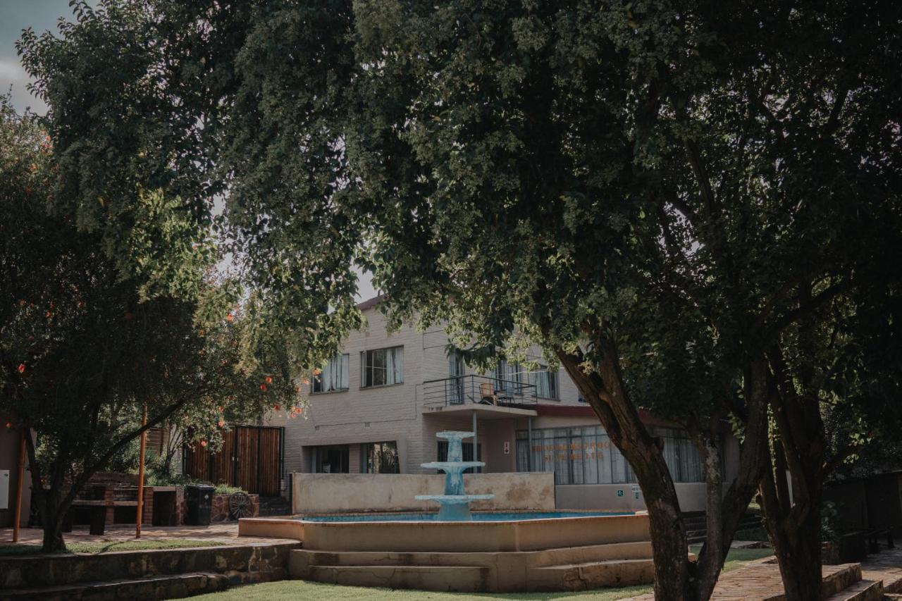 Pretorius Park Hotell Hartbeespoort Eksteriør bilde