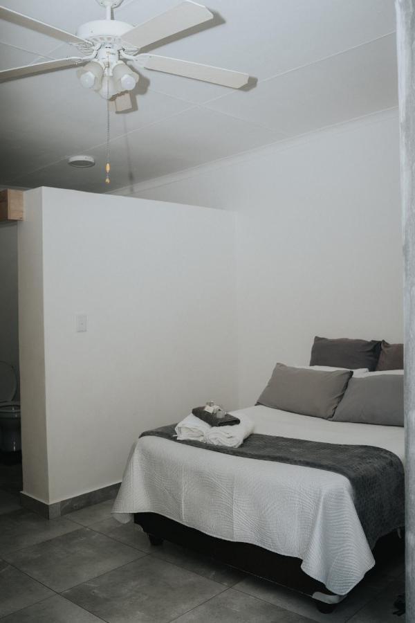 Pretorius Park Hotell Hartbeespoort Eksteriør bilde
